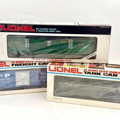 (3) Lionel Trains-boxcar, Freight Carrier, Tank Car