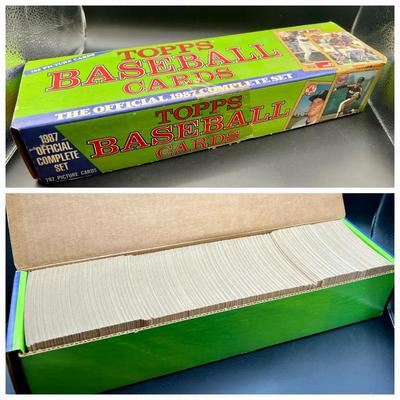 1987 TOPPS Baseball Cards Official Set