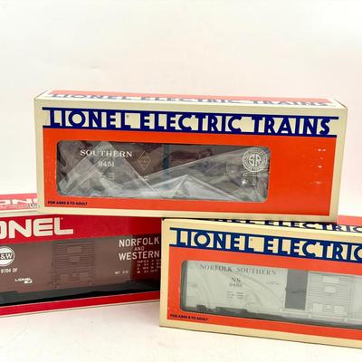 (3) Lionel Toy Trains -boxcars