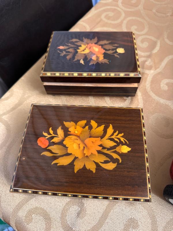 Sale Photo Thumbnail #17