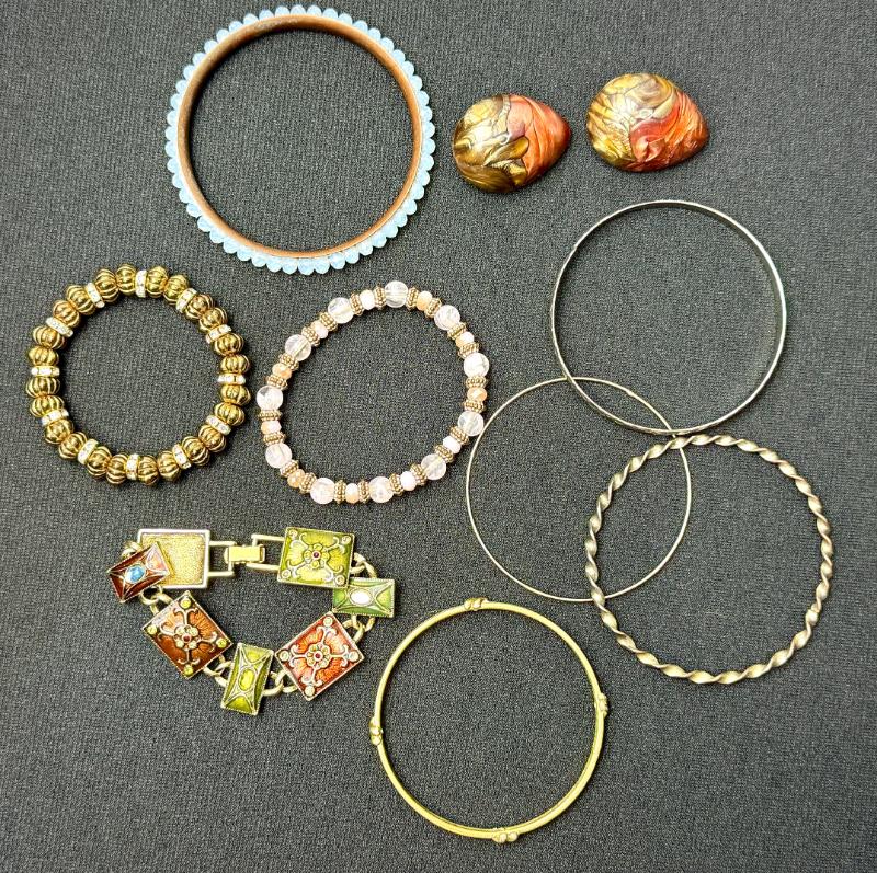 Sale Photo Thumbnail #15