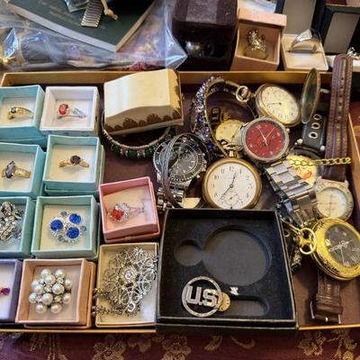 Sale Photo Thumbnail #129