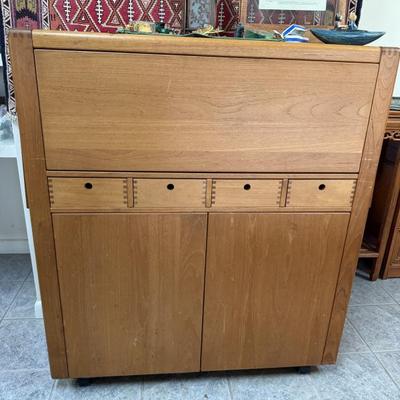 Sale Photo Thumbnail #336