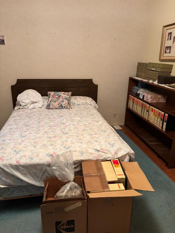 Sale Photo Thumbnail #20