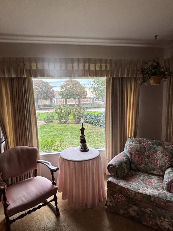 Sale Photo Thumbnail #29