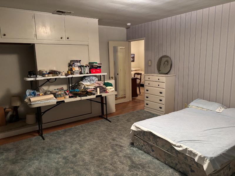 Sale Photo Thumbnail #16