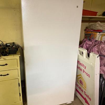 Sale Photo Thumbnail #117