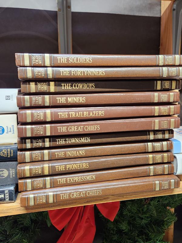 Sale Photo Thumbnail #160