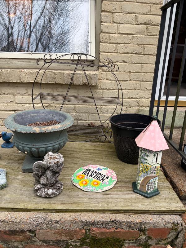 Sale Photo Thumbnail #648