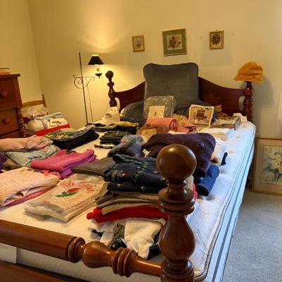 Sale Photo Thumbnail #246