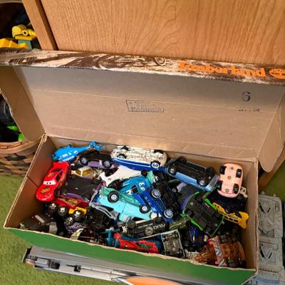 Sale Photo Thumbnail #158