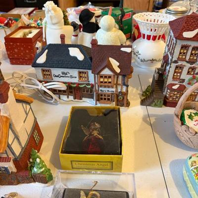 Sale Photo Thumbnail #595