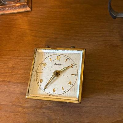 Sale Photo Thumbnail #374