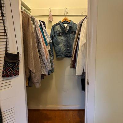 Sale Photo Thumbnail #313