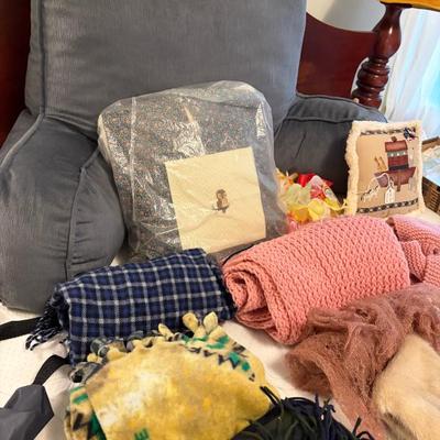 Sale Photo Thumbnail #266