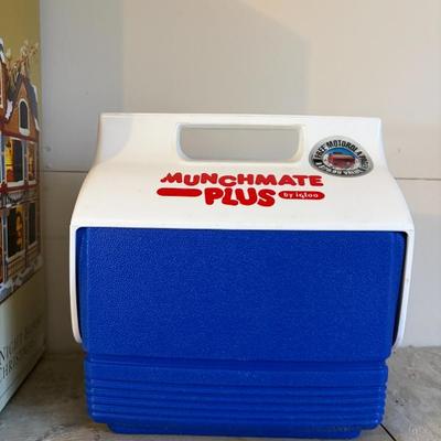 Sale Photo Thumbnail #486