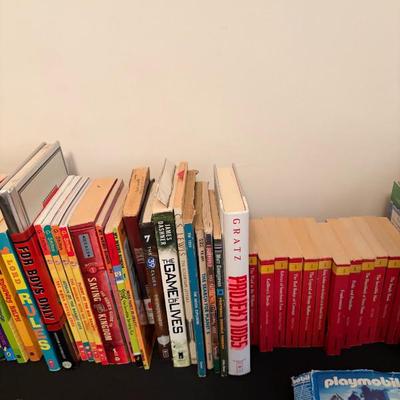 Sale Photo Thumbnail #175