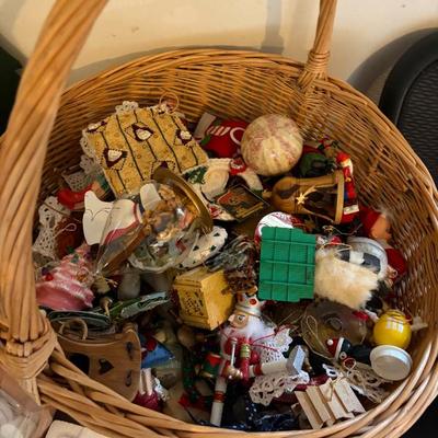 Sale Photo Thumbnail #527