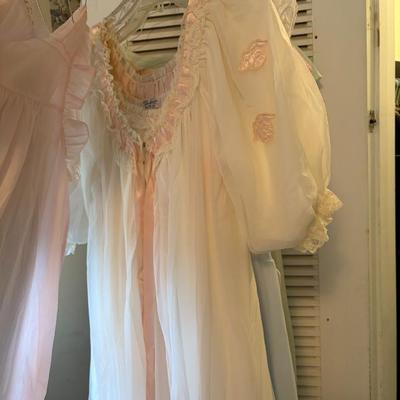 Sale Photo Thumbnail #322