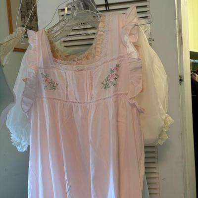 Sale Photo Thumbnail #321