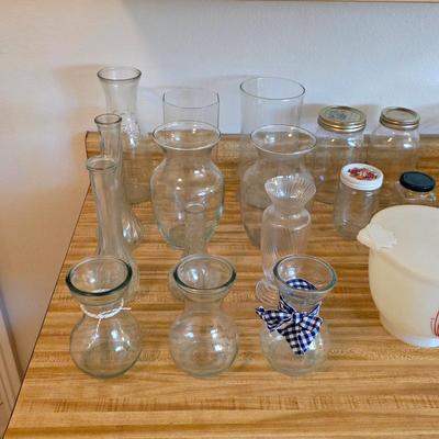 Sale Photo Thumbnail #71: Vases and vintage vases