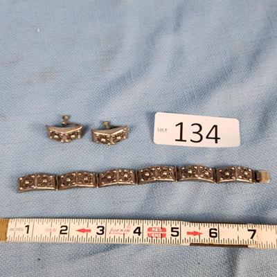 Sale Photo Thumbnail #426