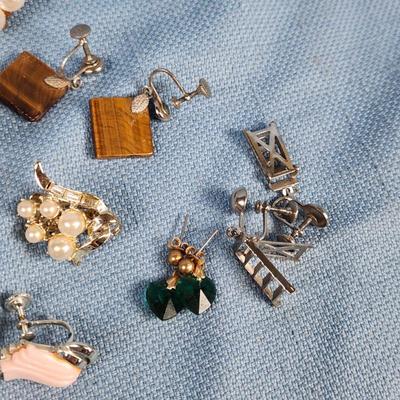 Sale Photo Thumbnail #442