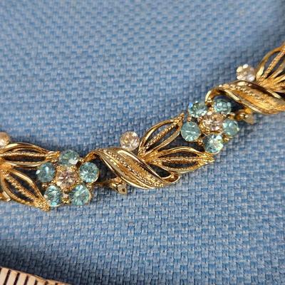 Sale Photo Thumbnail #439