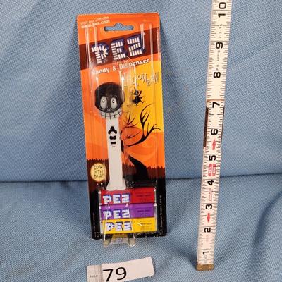 Sale Photo Thumbnail #245