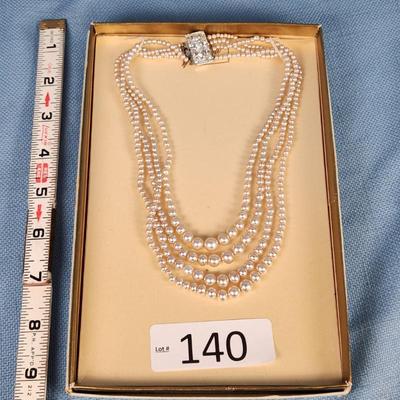 Sale Photo Thumbnail #446