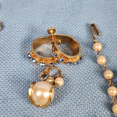 Sale Photo Thumbnail #445