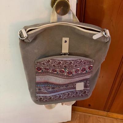 Sale Photo Thumbnail #200