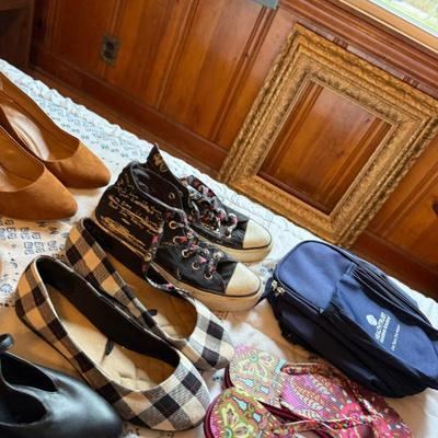 Sale Photo Thumbnail #177