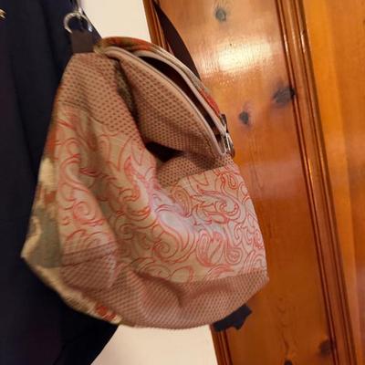 Sale Photo Thumbnail #151