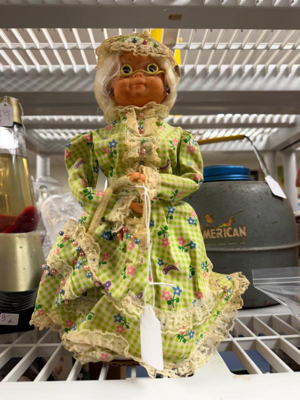 Sale Photo Thumbnail #11