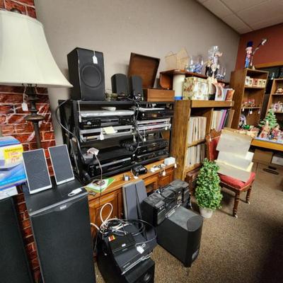 Sale Photo Thumbnail #39