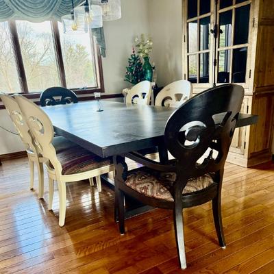 Sale Photo Thumbnail #118