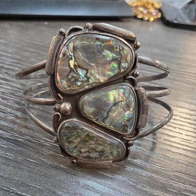 Sale Photo Thumbnail #44