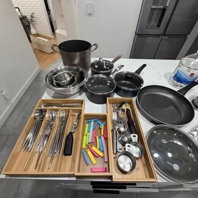 Sale Photo Thumbnail #163