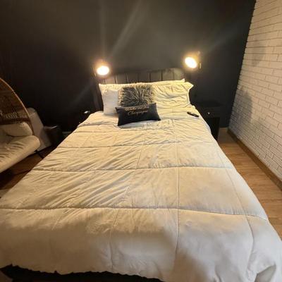 Sale Photo Thumbnail #187