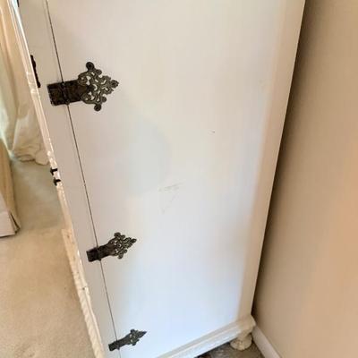 Sale Photo Thumbnail #528