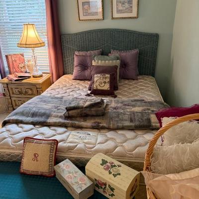 Sale Photo Thumbnail #280