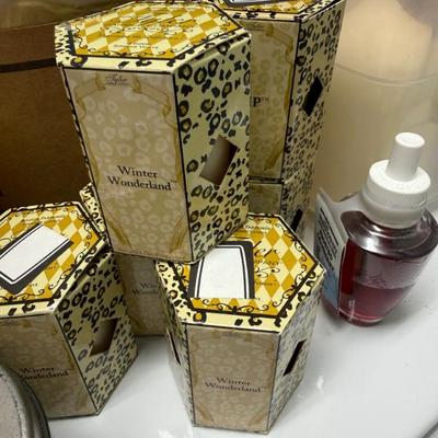 Sale Photo Thumbnail #369