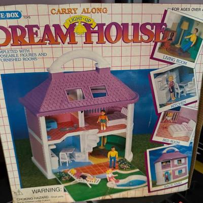 Sale Photo Thumbnail #175