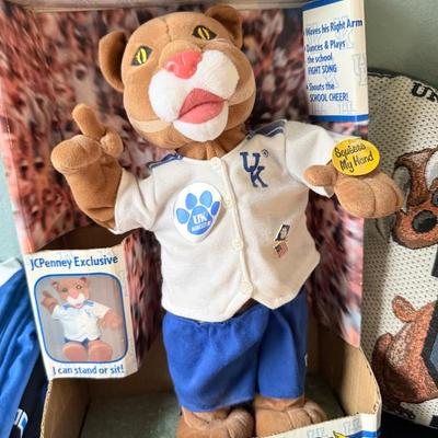 Sale Photo Thumbnail #526