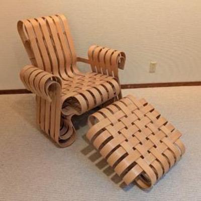 Frank Gehry for Knoll Power Play Chair and Ottoman