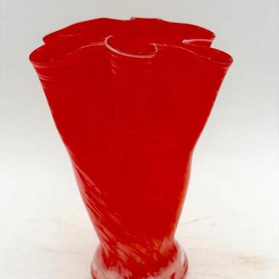 Murano Style Handkerchief Vase 