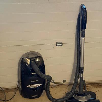 Progressive True Hepa Vacuum
