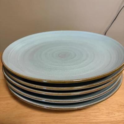 (5) Ceramic dinner plates