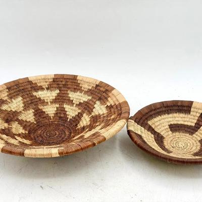 (2) Brown Woven Bowls 